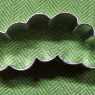 Worm shape cookie cutter